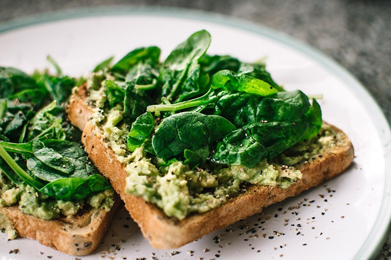 Nach Weisheitszahn OP Toast essen